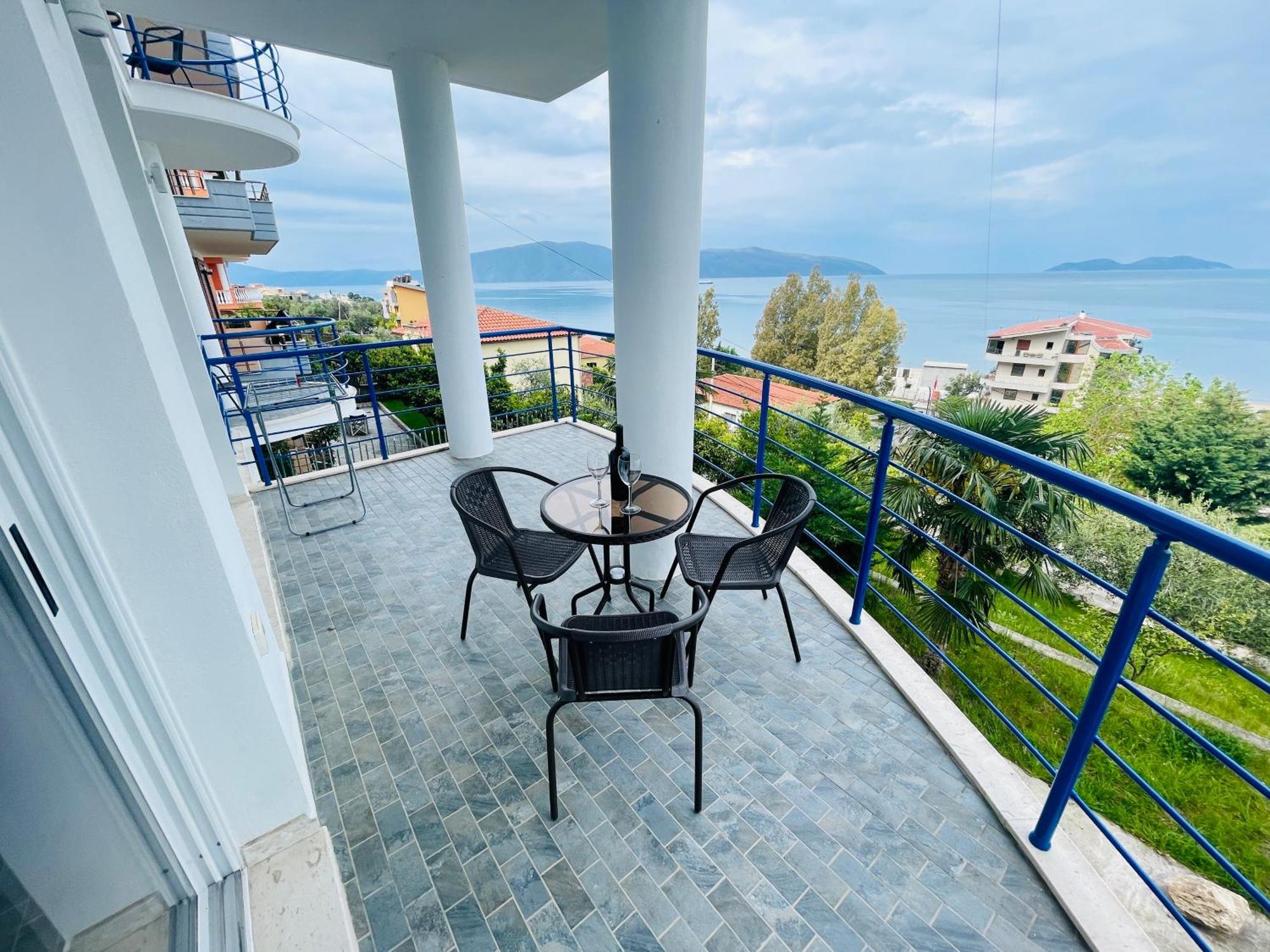 Jico Travel - Villa Colombo Vlorë Pokoj fotografie